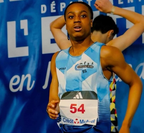 Le Persanais Jared Ejiasian établit la meilleure performance mondiale sur 60 mètres haies 